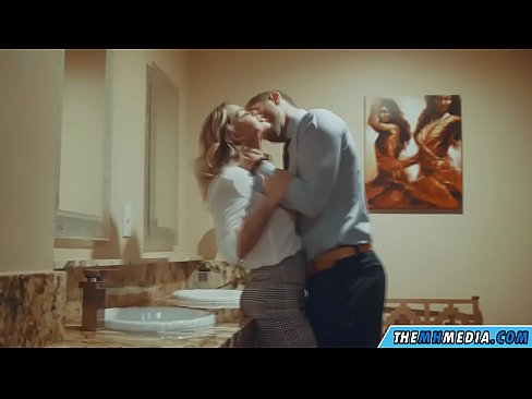 ❤️ Wanneer een rondborstige blondine je verleidt in een openbaar toilet ❤️❌ Sex video at us nl.pornoincest.ru